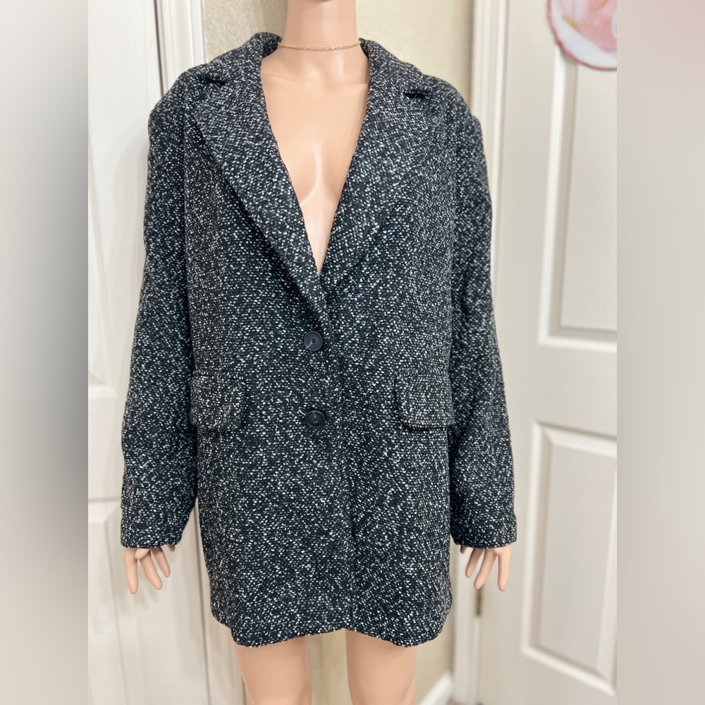 Universal Thread Black and White Tweed Blazer
